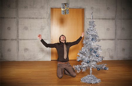 simsearch:700-01223828,k - Portrait of Man with Christmas Tree Stock Photo - Rights-Managed, Code: 700-01223819