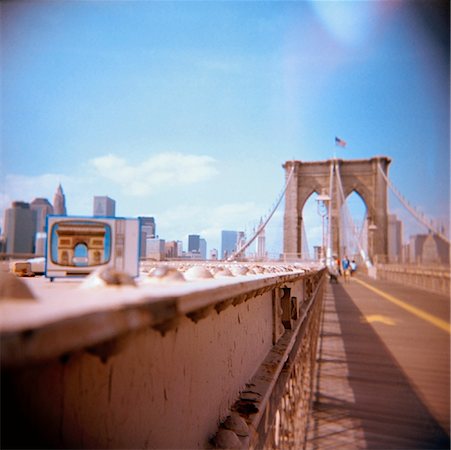 simsearch:862-08700110,k - Brooklyn Bridge, New York, USA Stockbilder - Lizenzpflichtiges, Bildnummer: 700-01235134