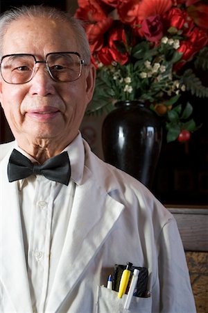 portrait chinese old man - Portrait of Restaurant Owner Stock Photo - Rights-Managed, Code: 700-01248047