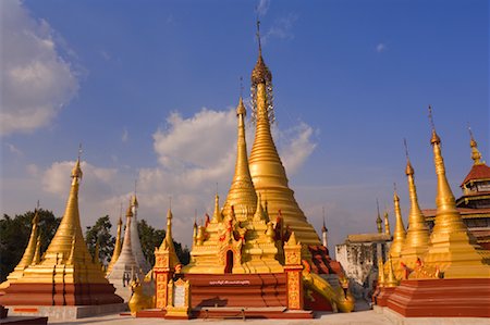 Nigyon Tamgyon Kyaung Stupa, Nyaung Shwe, Myanmar Foto de stock - Con derechos protegidos, Código: 700-01248557