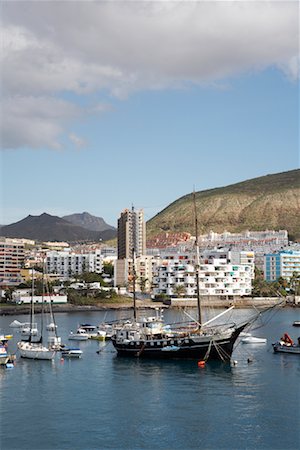 simsearch:700-00186828,k - Boats in Harbour, Tenerife, Canary Islands, Spain Stock Photo - Rights-Managed, Code: 700-01275430