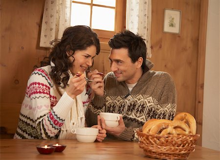 simsearch:600-00954751,k - Couple Eating Stock Photo - Rights-Managed, Code: 700-01275893