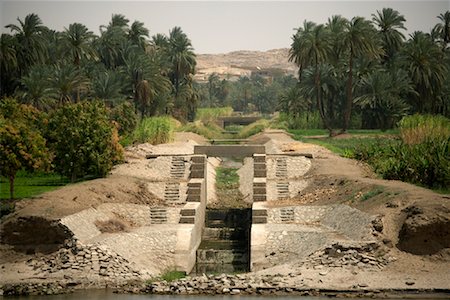 Aquädukt in den Nil River Valley, Ägypten Stockbilder - Lizenzpflichtiges, Bildnummer: 700-01276230