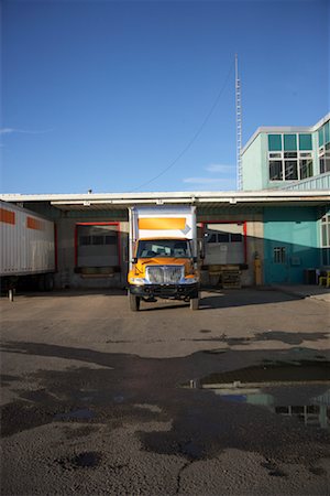 reversal - Truck at Loading Dock, Edmonton, Alberta, Canada Stock Photo - Rights-Managed, Code: 700-01296012