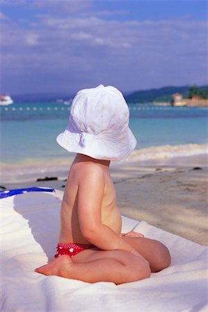 people in jamaica - Toddler on the Beach Stock Photo - Rights-Managed, Code: 700-01296357