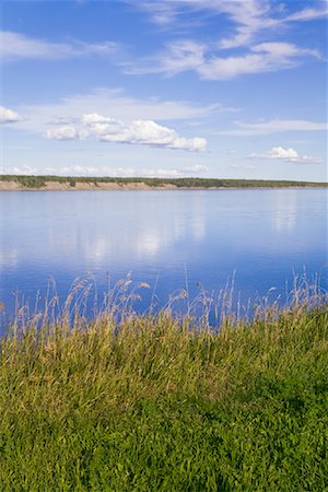 Mackenzie River, Fort Simpson, Territoires du Nord-Ouest, Canada Photographie de stock - Rights-Managed, Code: 700-01296477