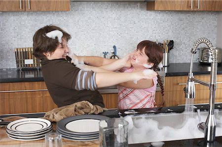 dish fight - Children Playing with Dishwater Suds Stock Photo - Rights-Managed, Code: 700-01345071