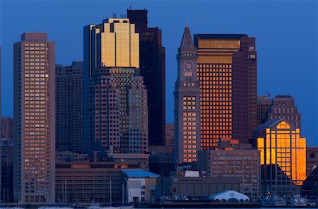simsearch:6105-05953776,k - The Customs House Tower and Skyline, Boston, Massachusetts, USA Stock Photo - Rights-Managed, Code: 700-01374720