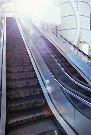 Escalator Photographie de stock - Rights-Managed, Code: 700-01405358