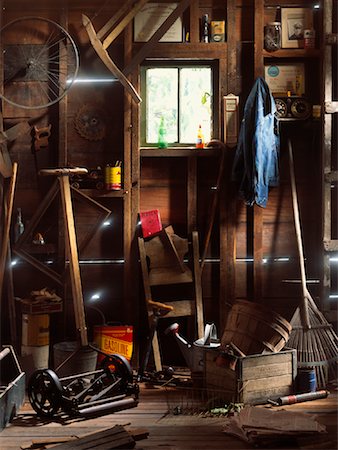 shed (small structure) - Interior of Shed Foto de stock - Con derechos protegidos, Código: 700-01429075