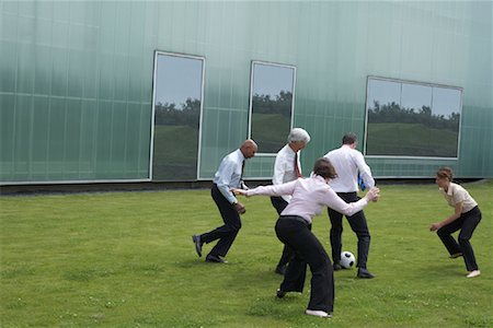 suits foot - Business People Playing Soccer Foto de stock - Con derechos protegidos, Código: 700-01464180