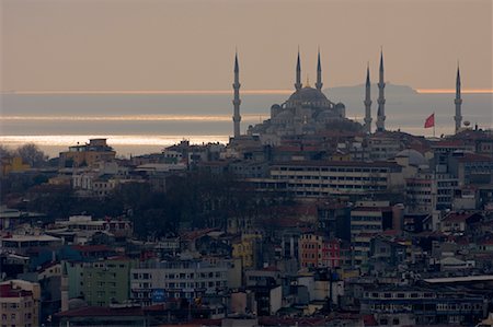 simsearch:700-05803492,k - Istanbul at Dusk, Turkey Stock Photo - Rights-Managed, Code: 700-01519400