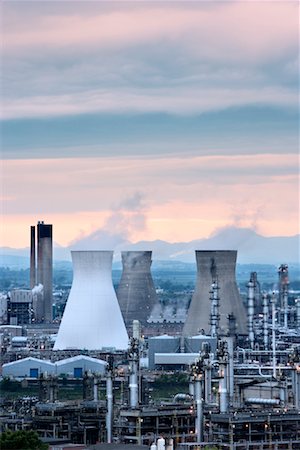 petróleo - Grangemouth Petrochemical Plant West Lothian, Scotland, UK Foto de stock - Con derechos protegidos, Código: 700-01538905