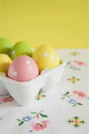 simsearch:700-01124525,k - Easter Eggs Foto de stock - Con derechos protegidos, Código: 700-01539020