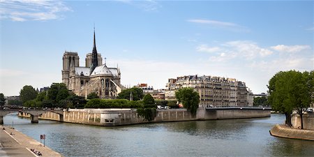 river notre dame paris - Notre Dame, Paris, France Stock Photo - Rights-Managed, Code: 700-01540902