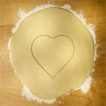 Cookie Dough Cut into a Heart Shape Stock Photo - Rights-Managed, Code: 700-01586804