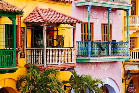 Coloré bâtiments, Cartagena, Colombie Photographie de stock - Rights-Managed, Code: 700-01586955