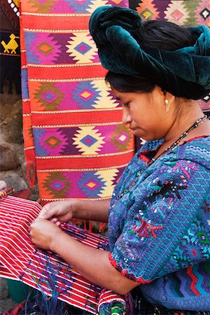 Portrait of Woman Weaving, Guatemala Fotografie stock - Rights-Managed, Codice: 700-01586992