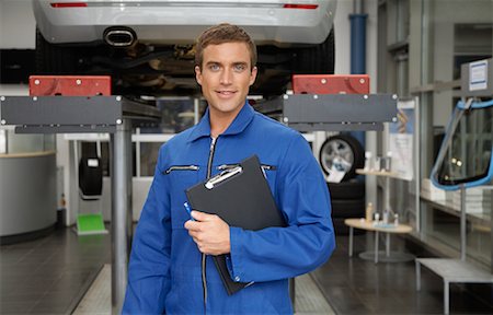 simsearch:600-01575558,k - Portrait of Mechanic Foto de stock - Con derechos protegidos, Código: 700-01587061