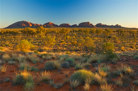 parque nacional kata tjuta - Kata Tjuta, Uluru-Kata Tjuta National Park, Northern Territory, Australia Foto de stock - Con derechos protegidos, Código: 700-01604042