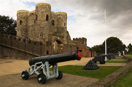 Canons et forteresse, seigle, Kent, Angleterre Photographie de stock - Rights-Managed, Code: 700-01615088