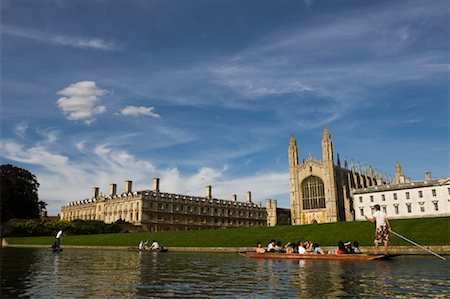 staken - Pünten auf Canal, Trinity College, Universität Cambridge, Cambridge, England Stockbilder - Lizenzpflichtiges, Bildnummer: 700-01615181