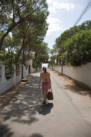 ponytail closeup back - Woman Walking to Beach Stock Photo - Rights-Managed, Code: 700-01617025