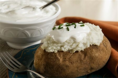 patata al horno - Baked Potato Foto de stock - Con derechos protegidos, Código: 700-01646245