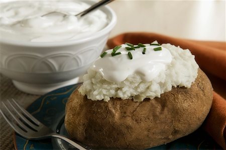 simsearch:600-01083398,k - Baked Potato Stock Photo - Rights-Managed, Code: 700-01646245