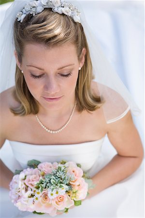 simsearch:700-03587162,k - Portrait de mariée Photographie de stock - Rights-Managed, Code: 700-01646265
