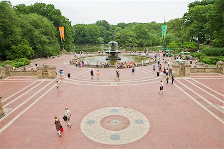 famous city fountains - Bethesda Fountain, Central Park, NYC, New York, USA Stock Photo - Rights-Managed, Code: 700-01670884