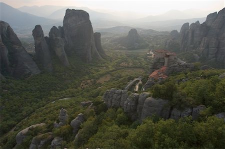 The Monasteries of the Transfiguration, the Rousanou, and Agios Nikolaos, Meteora, Greece Fotografie stock - Rights-Managed, Codice: 700-01717743