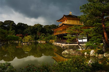 Kinkakuji Temple and Mirror Pond, Kyoto, Japan Stock Photo - Rights-Managed, Code: 700-01788049