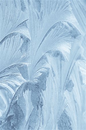 frozen ice background - Close-up of Frosted Window Foto de stock - Con derechos protegidos, Código: 700-01790120