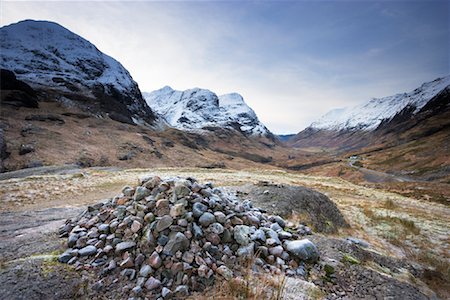 simsearch:700-01827712,k - Cairn sur Hilltop, Glencoe, Scotland Photographie de stock - Rights-Managed, Code: 700-01827710