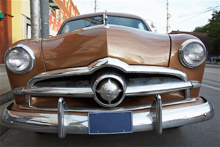 Front of Vintage Car Stock Photo - Rights-Managed, Code: 700-01879117