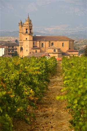 elciego - Marques de Riscal Winery, Elciego, Alava Province, Basque Country, Spain Foto de stock - Con derechos protegidos, Código: 700-01879737