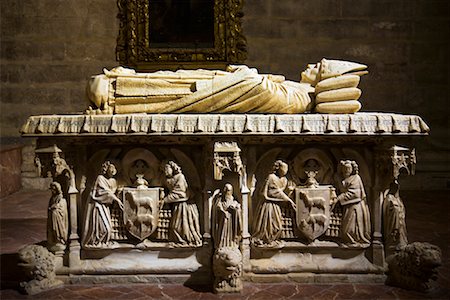 Tombe, la cathédrale de Santa Maria de la Sede, Séville, Espagne Photographie de stock - Rights-Managed, Code: 700-01879858