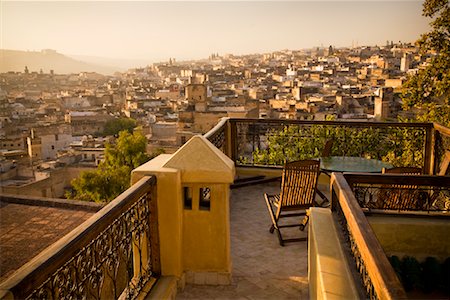 fez, morocco - Patio sur le toit avec vue d'ensemble de la ville, Fès, Maroc Photographie de stock - Rights-Managed, Code: 700-01879893
