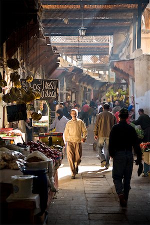 Marché dans la médina de Fès, Maroc Photographie de stock - Rights-Managed, Code: 700-01879906