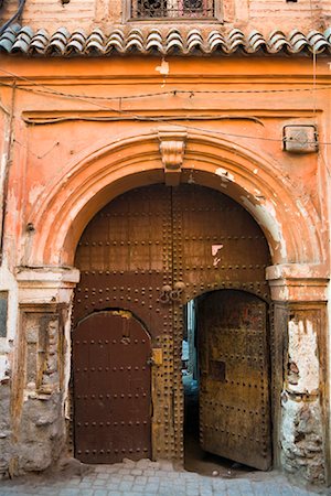 door in the medina - The Medina of Marrakech, Morocco Stock Photo - Rights-Managed, Code: 700-01879960