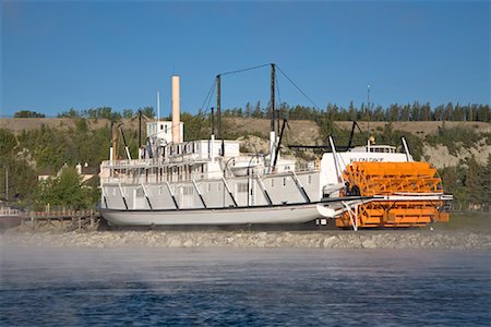 schaufelraddampfer - S.S. Klondike Riverboat, Yukon River, S.S. Klondike National Historic Site, Yukon, Canada Foto de stock - Con derechos protegidos, Código: 700-01880448