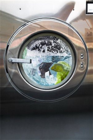 Wallet in Washing Machine Fotografie stock - Rights-Managed, Codice: 700-01993056