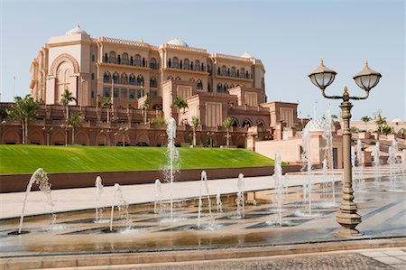 Emirates Palace Hotel, Abu Dhabi, United Arab Emirates Stock Photo - Rights-Managed, Code: 700-02046716