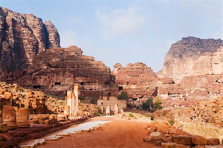 petra - La colonnade Street, Petra, Arabah, Jordanie Photographie de stock - Rights-Managed, Code: 700-02046781