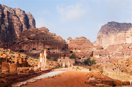 roman ruins middle east - The Colonnaded Street, Petra, Arabah, Jordan Stock Photo - Rights-Managed, Code: 700-02046781