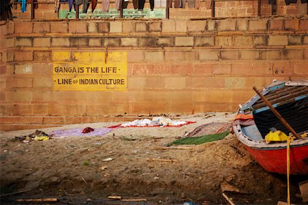 Row Boat on Riverbank, Ganges River, Varanasi, India Stock Photo - Rights-Managed, Code: 700-02047030