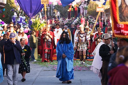 Procession During Holy Week, San Miguel de Allende, Guanajuato, Mexico Foto de stock - Con derechos protegidos, Código: 700-02056607