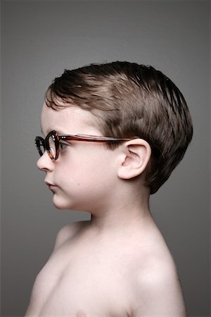 simsearch:700-02056626,k - Portrait of Boy Foto de stock - Con derechos protegidos, Código: 700-02056630