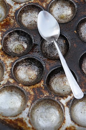 Close-up of Spoon and Tray Foto de stock - Con derechos protegidos, Código: 700-02071189